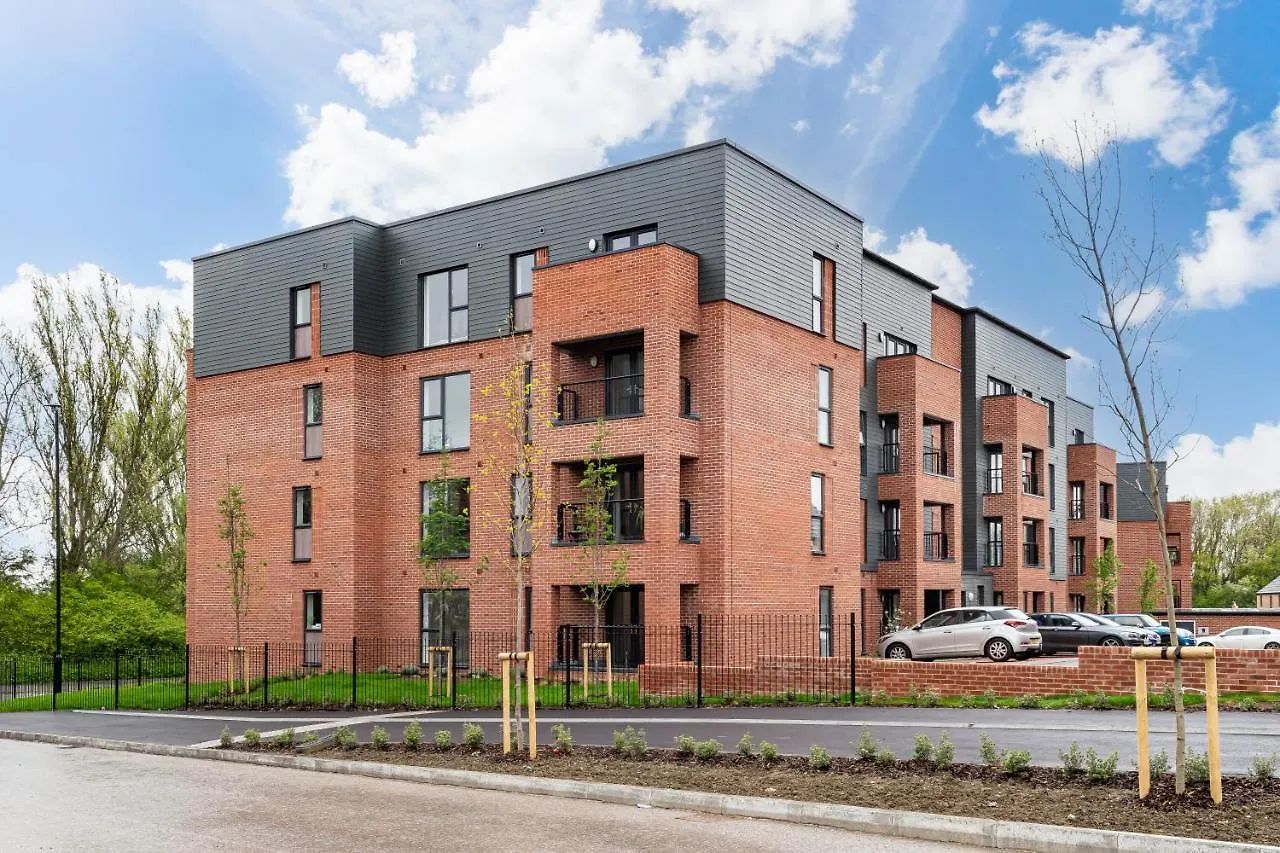 Fortified Luxury Apartment With Balcony And Free Parking Bristol Egyesült Királyság